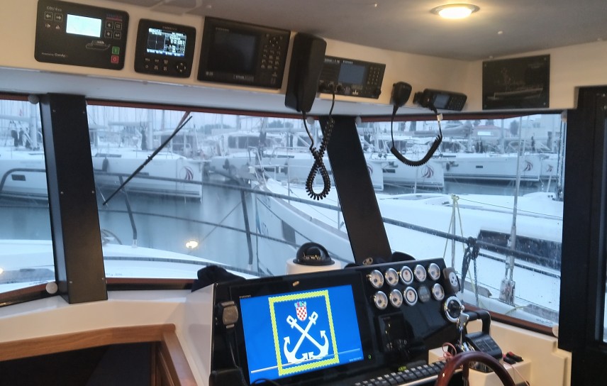 Adriana 36 Patrol boat